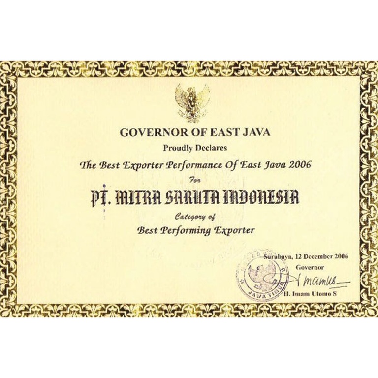 Governor of East Java The best exporter Performance of East Java 2006